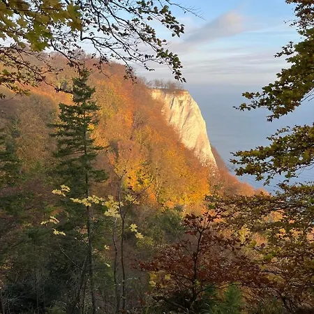 Sonnige Souterrain-ferienwohnung Sassnitz